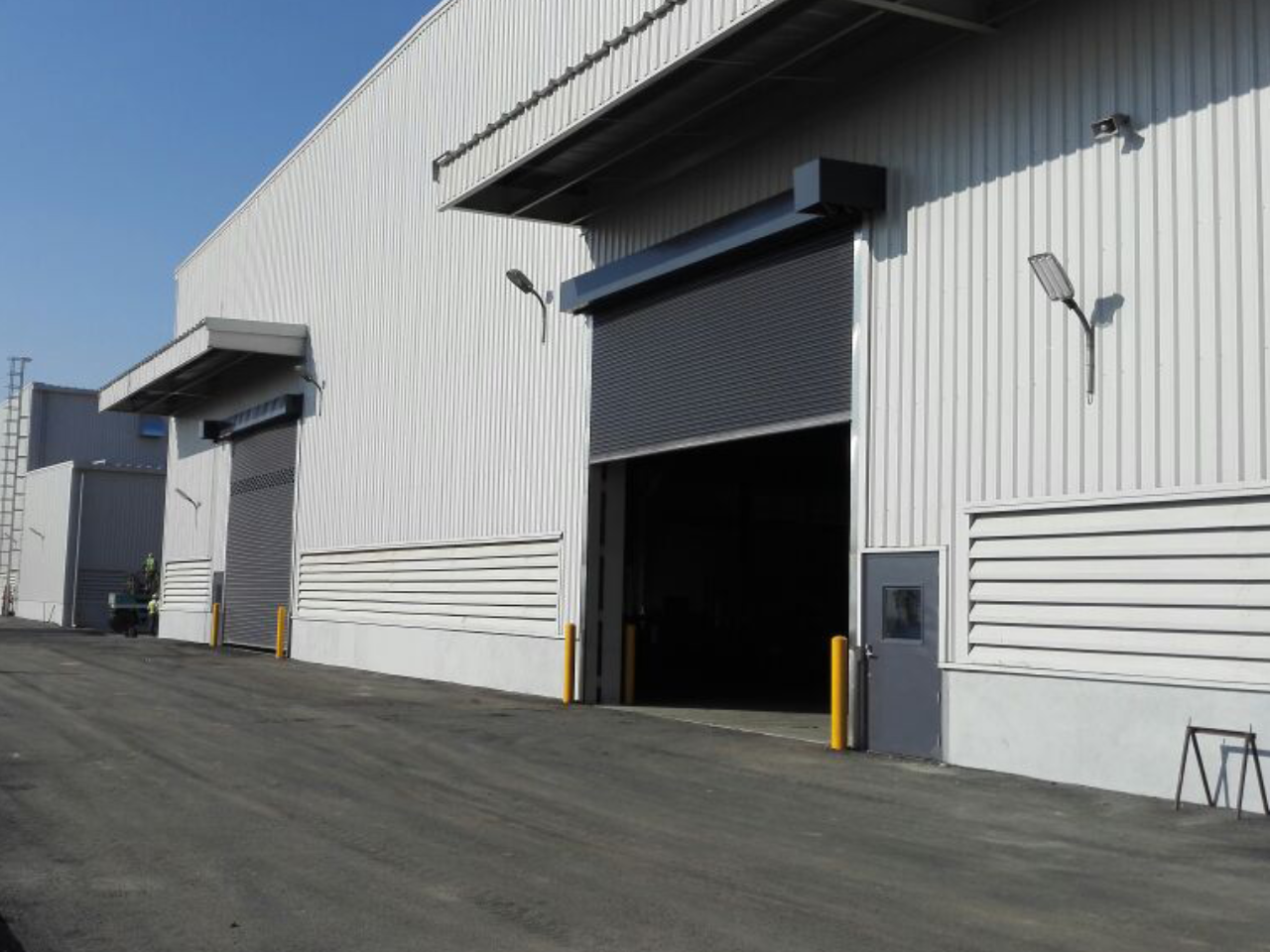 Automatic Rolling Shutters