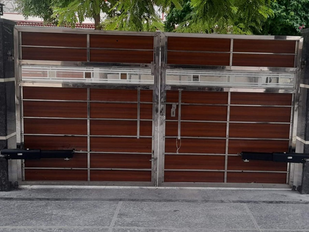 Auto Swing Gate Operator